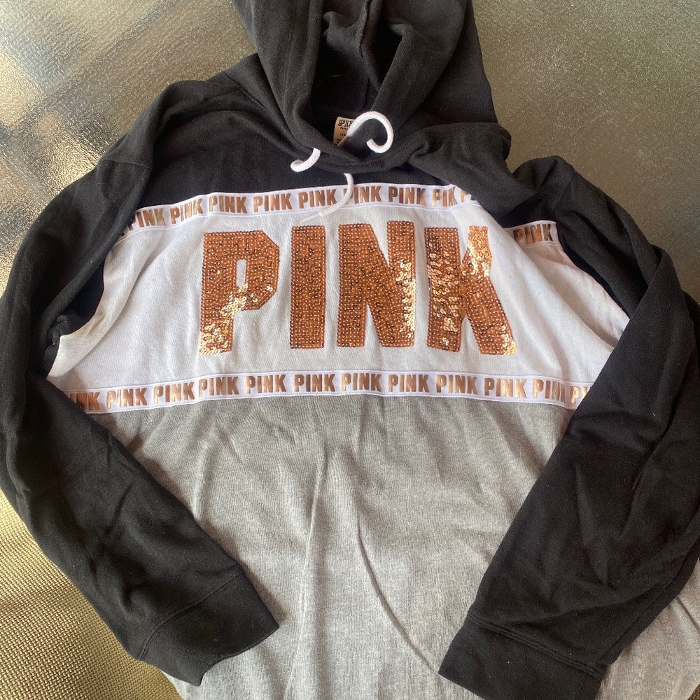 Victoria’s Secret PINK Bling pullover hoodie